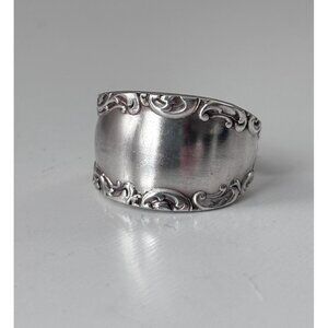 handmade Spoon ring size 8 antique Rogers Bros Savoy pattern spoon